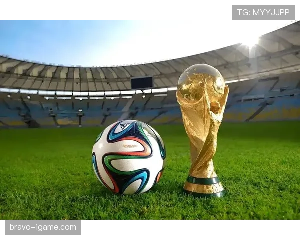 恩里克战术革新重塑攻防平衡，引领现代足球新潮流