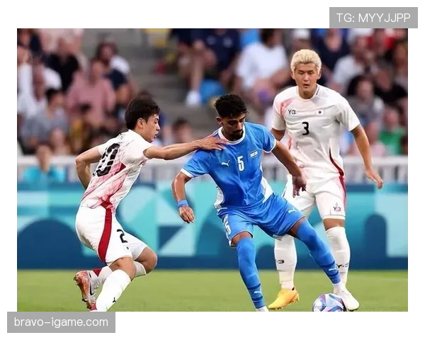 费尔明中场崭露头角,表现稳健引发各方关注 费尔明中场崭露头角,表现稳健引发各方关注