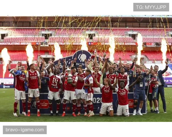 阿森纳强强对话稳定性不足:一遇硬仗就崩盘,对争冠形势构成严峻考验。 阿森纳强强对话稳定性不足:一遇硬仗就崩盘,对争冠形势构成严峻考验。