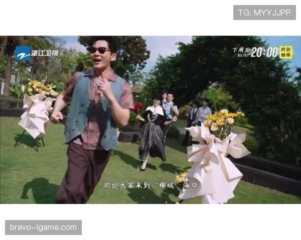 刷到杜丽的私照，一边是奥运冠军气场一边像邻家阿姨在厨房转——这反差太有戏了